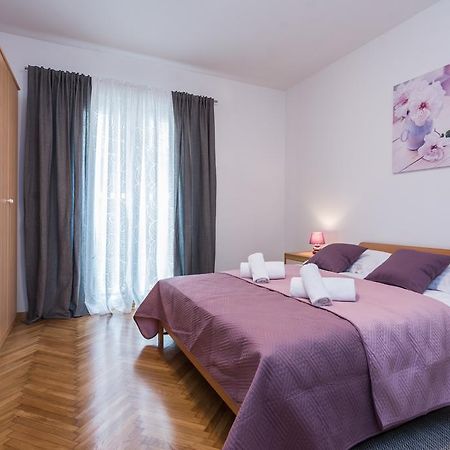 Melita Center Apartment Zadar Bagian luar foto