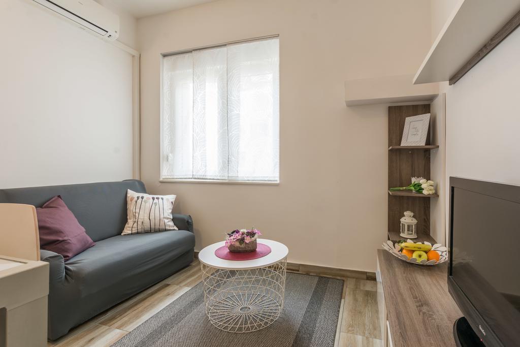Melita Center Apartment Zadar Bagian luar foto